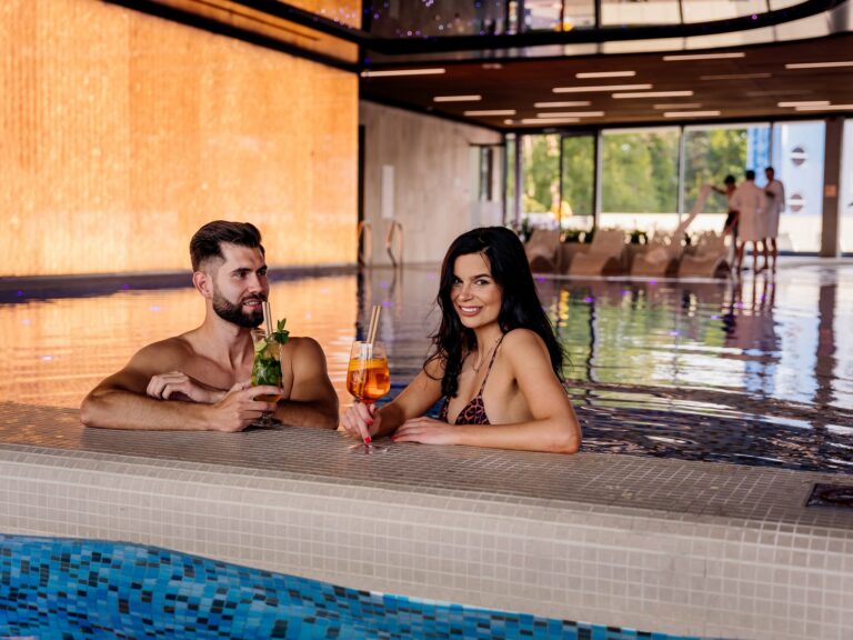 79c894fae1e1ead948d3a29a4a853e84